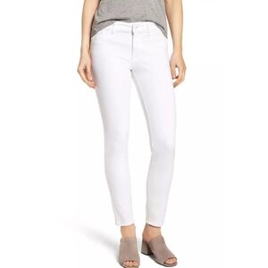 DL1961 | Margaux Instasculpt Stretch Ankle Skinny Jeans in Porcelain White